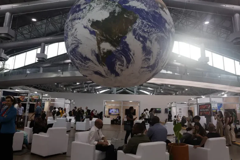 Cientistas criticam que texto da COP30 ignora combustíveis fósseis