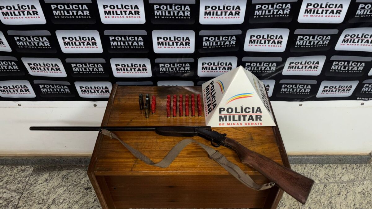 Polícia Militar prende homem por ameaça e posse ilegal de arma na zona rural de Barão de Cocais