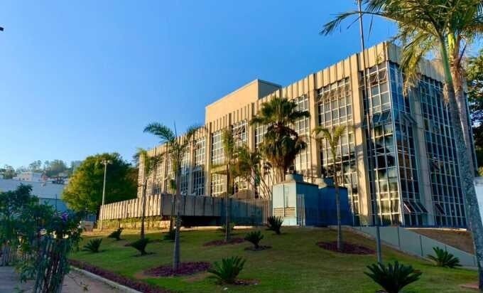 Secretaria de Educação de Itabira prepara novo formato de parceria com Combem e APMII a partir de 2026