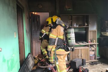 Itabira: incêndio atinge residência no Água Fresca e mobiliza Corpo de Bombeiros