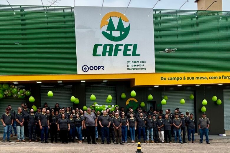 Cooperativa Agropecuária de Ferros inaugura supermercado com estrutura referência para toda a região