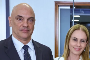 Mulher de Alexandre de Moraes matinha contrato milionário com o Banco Master