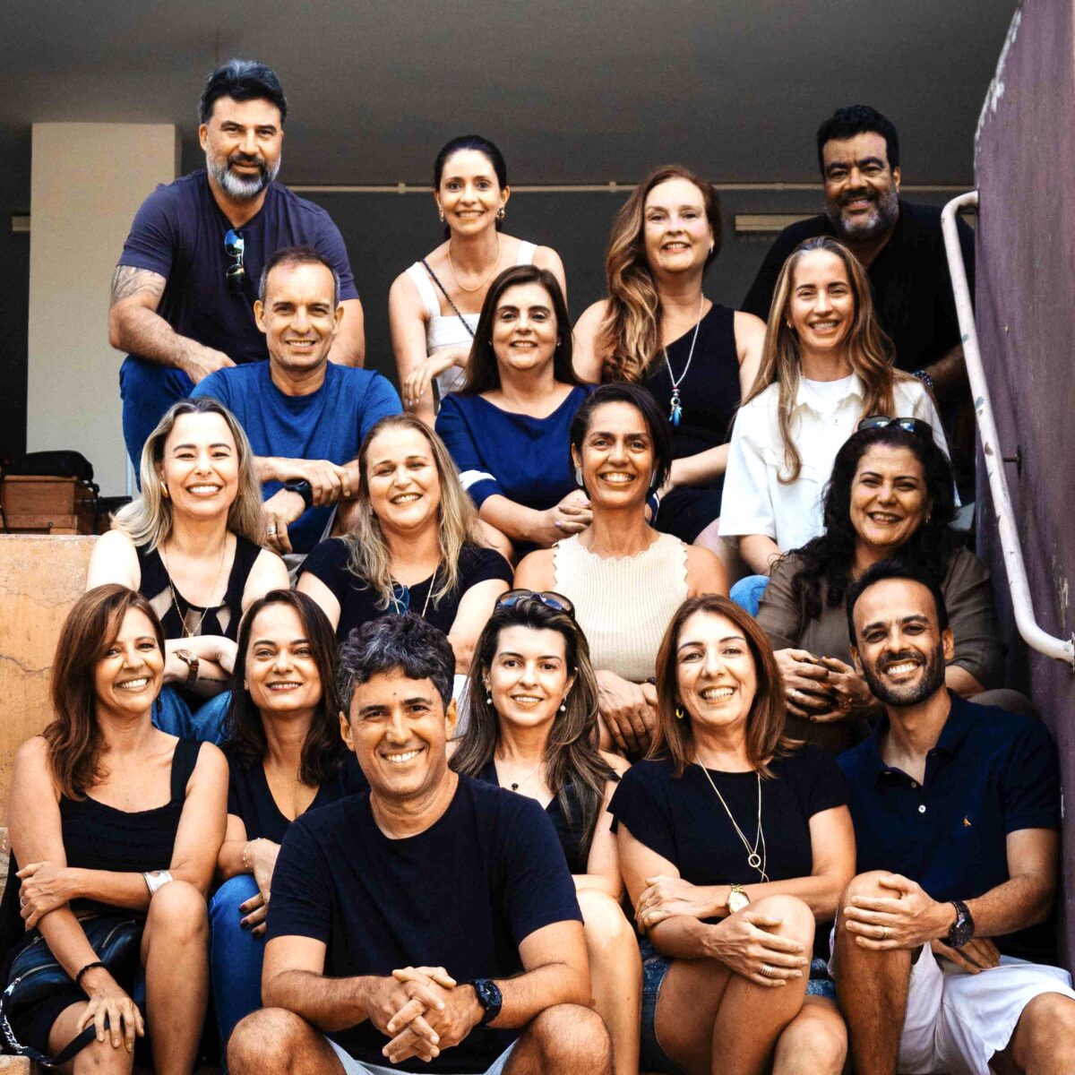 RAMPA: amigos transformam reencontro de ex-alunos da FIDE em comunidade ativa após 35 anos de história compartilhada