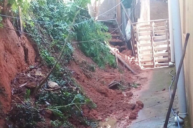 Chuvas em Itabira deixam uma família desabrigada e outras oito desalojadas, informa a Defesa Civil