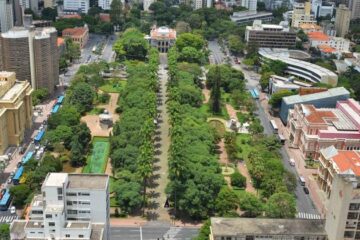 Feriado da Imaculada Conceição altera funcionamento de serviços e comércio em Belo Horizonte nesta segunda (8)