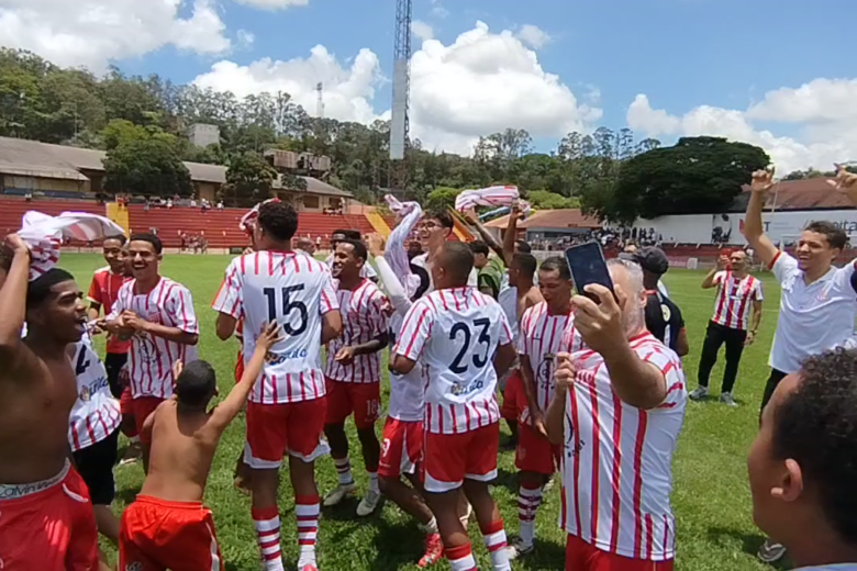 Vila Nova vira sobre o Santa Maria e conquista o título do Amador após 14 anos