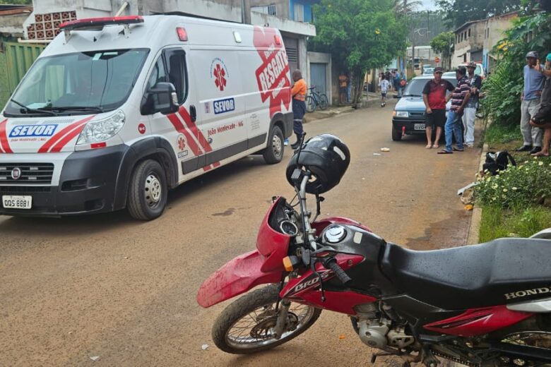 Adolescente fica ferido após colisão entre moto e carro em Rio Piracicaba