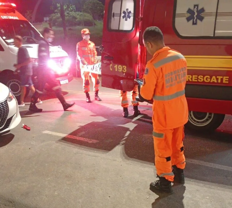 Itabira: casal é atropelado por motocicleta na avenida Rio Doce