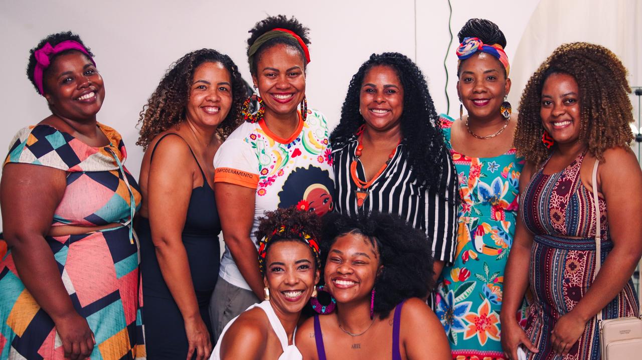 Saúde mental, autoestima e identidade: encontro fortalece rede de apoio entre mulheres