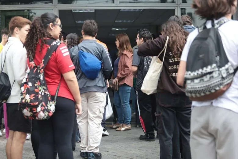 Notas do Enem 2025 já estão disponíveis na internet; saiba como consultar