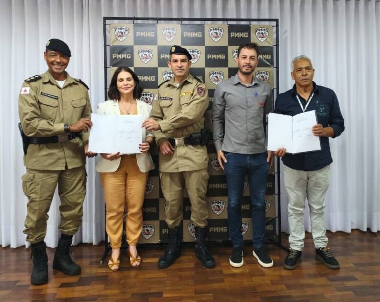 Cerimônia no 26º Batalhão da Polícia Militar marca início das obras de reforma do canil da ROCCA em Itabira