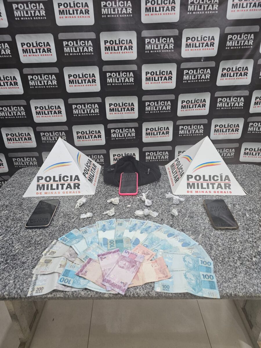 Após denúncia, Polícia Militar prende mulher por tráfico de drogas em São Gonçalo do Rio Abaixo; um suspeito fugiu