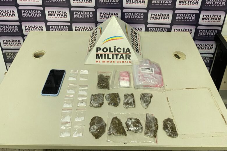 Tráfico de drogas em Itabira: dois jovens são presos em residência no bairro Machado