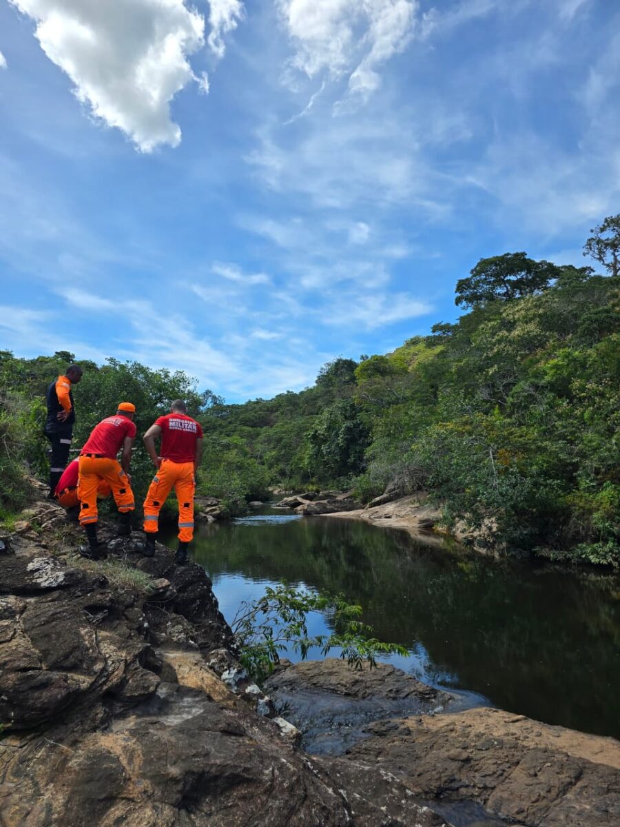Homem morre afogado em rio próximo à Cachoeira das Três Barras, em Conceição do Mato Dentro
