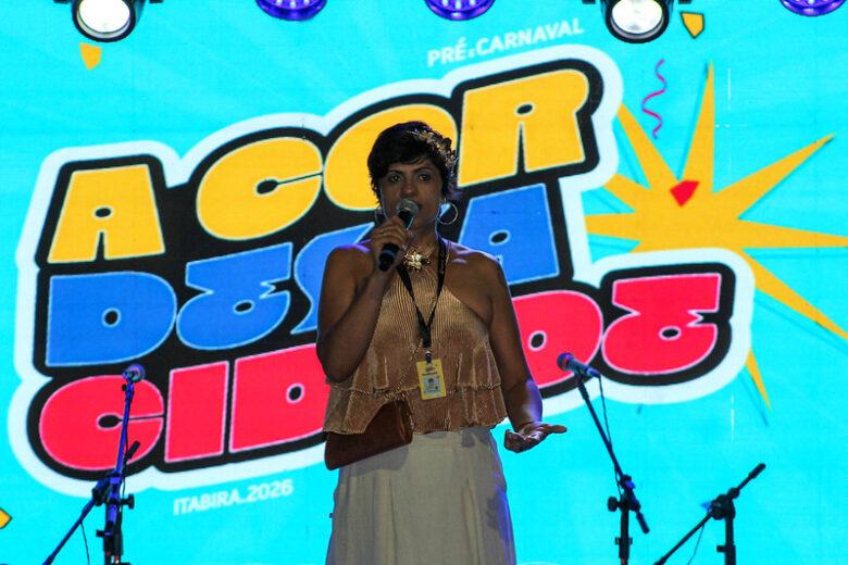 “Carnaval é do povo e para o povo”, afirma Vanessa de Faria, superintendente da FCCDA