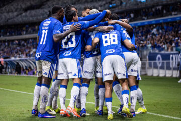 Cruzeiro visita Pouso Alegre na semifinal do Mineiro; Rádio Caraça transmite