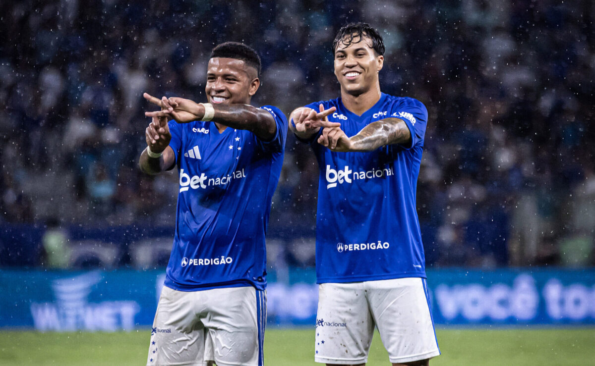 Cruzeiro encara Vasco querendo escapar da lanterna; Rádio Caraça transmite