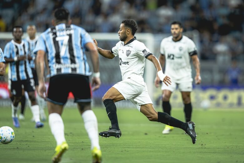 Grêmio supera Atlético-MG e se recupera na quarta rodada do Brasileirão