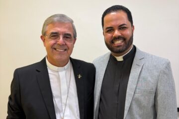 Dom Marco Aurélio é homenageado em despedida e anuncia presidente interino da Irmandade Nossa Senhora das Dores