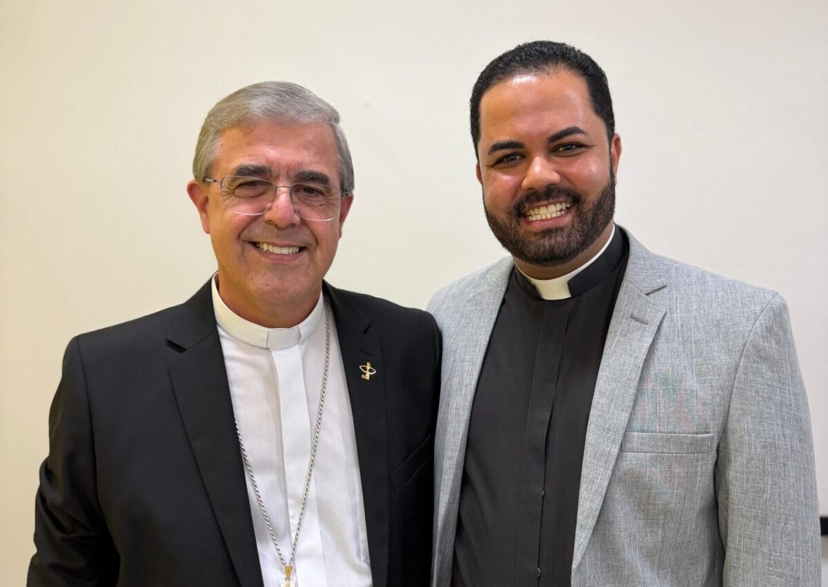 Dom Marco Aurélio é homenageado em despedida e anuncia presidente interino da Irmandade Nossa Senhora das Dores