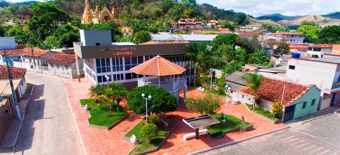 Sebrae Minas e prefeitura de Jaguaraçu promovem aula inaugural para educadores