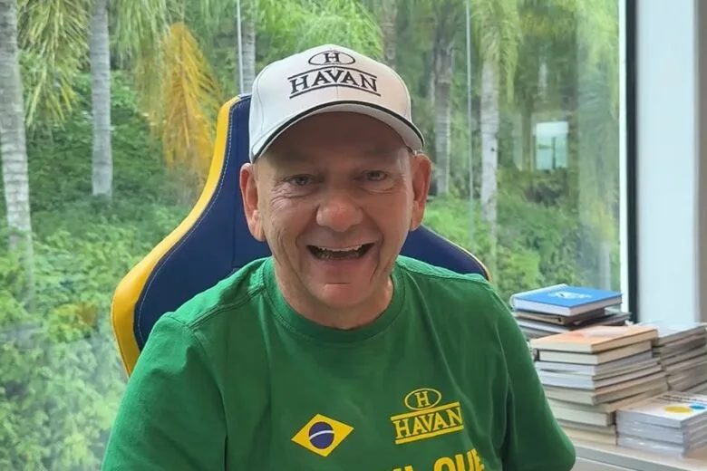 “Véio da Havan” oferece recompensa a quem denunciar pichador de suas lojas