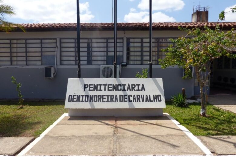 Jovem de Itabira é presa ao tentar entrar com drogas em penitenciária de Ipaba