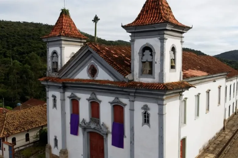 Documentário resgata história e valor artístico da Matriz de Santo Antônio, em Santa Bárbara