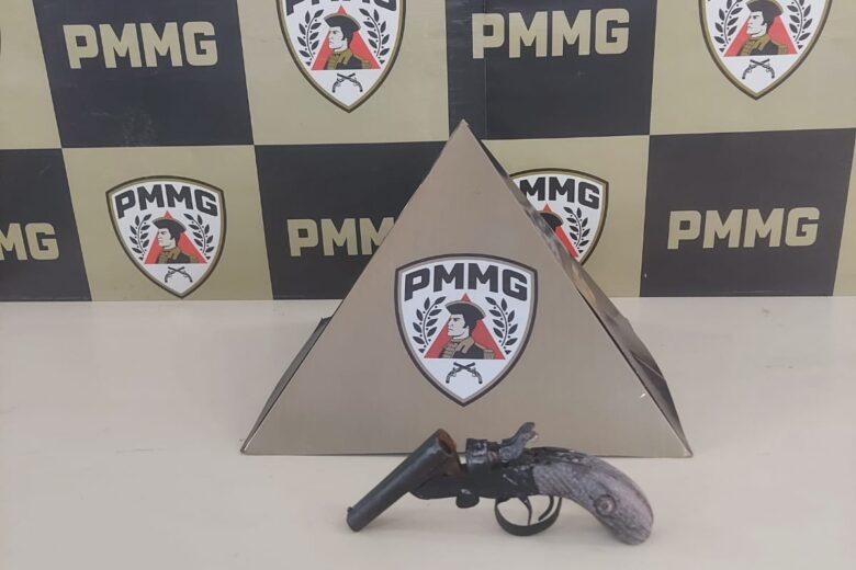 Homem é preso após ameaçar os pais em João Monlevade
