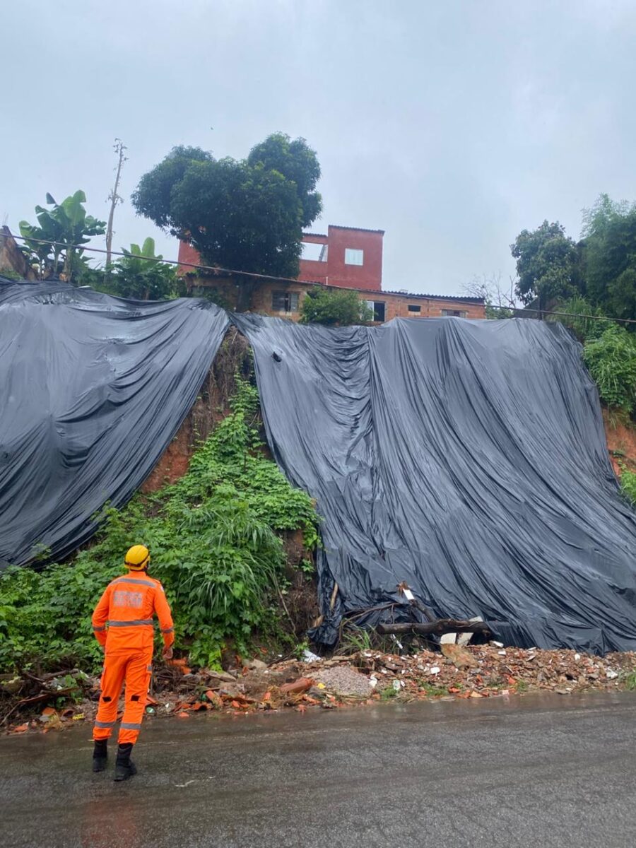 Bombeiros realizam vistoria preventiva e descartam riscos imediatos de inundação em bairros de Itabira