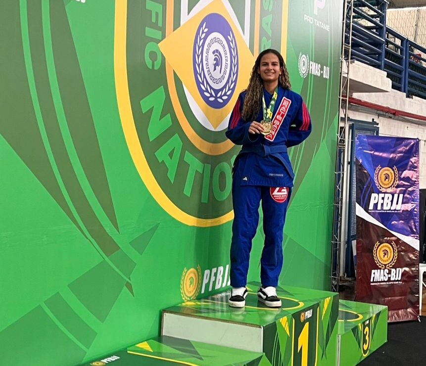 Itabira conquista títulos de jiu-jítsu do BJJ Championship na Arena Paris Saint Germain, em Belo Horizonte
