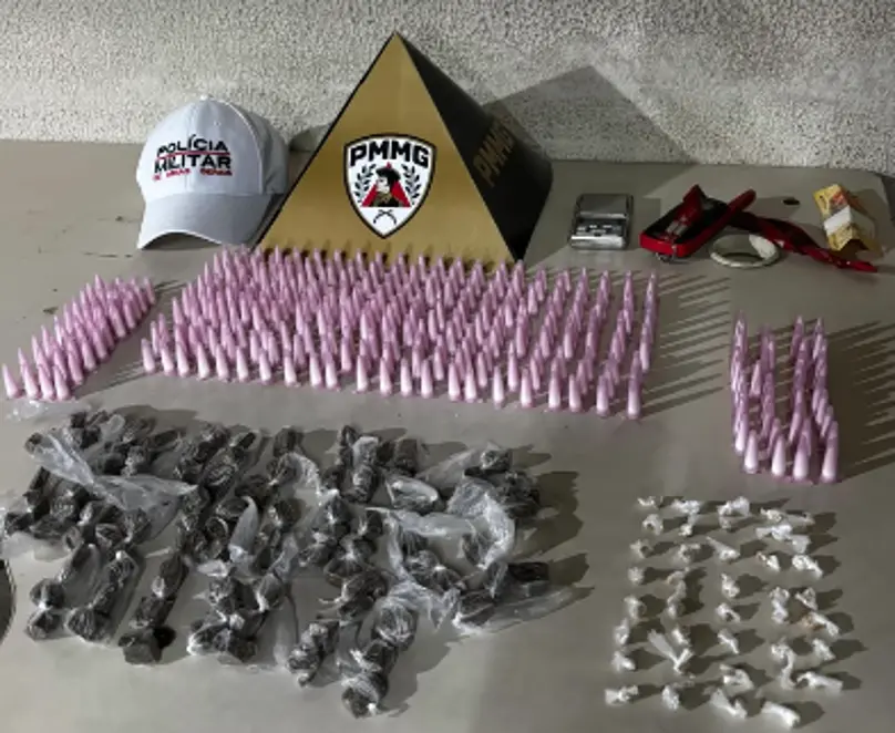 Blitz do PM termina com apreensão de cocaína, maconha e crack no Santa Efigênia, em BH