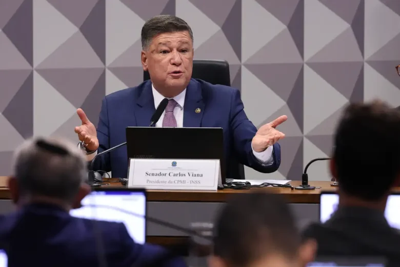 Presidente do Palmeiras é convocada à CPMI e não vai alegando evento de premiação por título do Campeonato Paulista