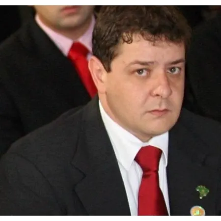 As eleições 2026 e o fator Lulinha