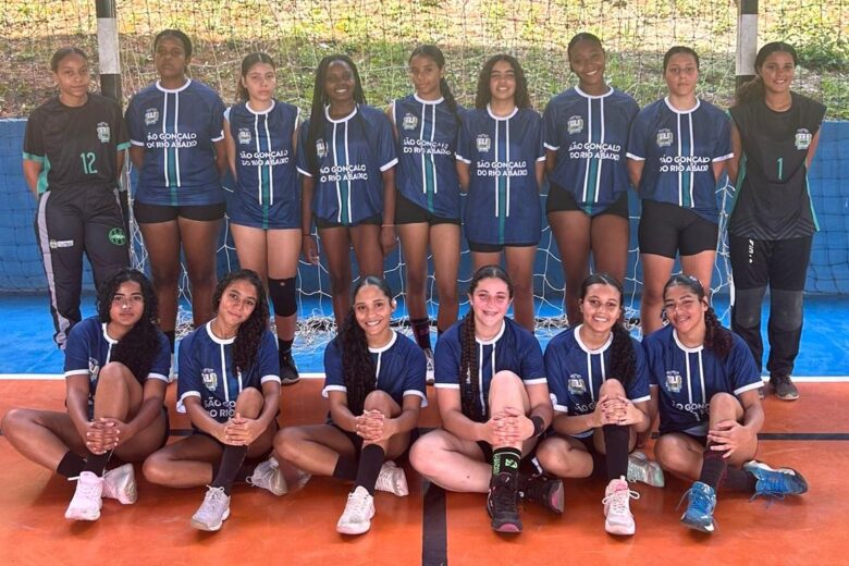 Atletas de São Gonçalo do Rio Abaixo se destacam no handebol em Belo Horizonte