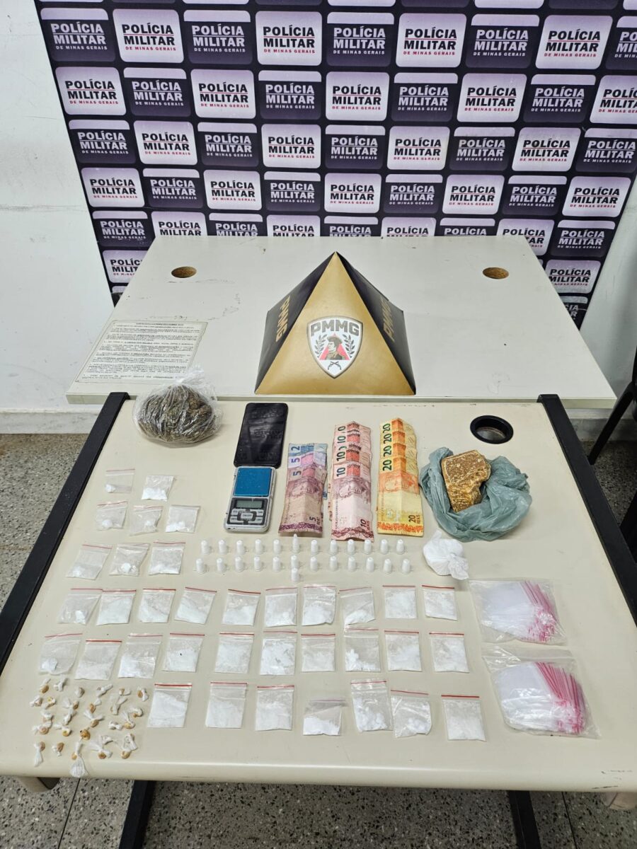 Homem é detido com cocaína, crack, maconha e balança de precisão durante patrulhamento da Polícia Militar em Itabira