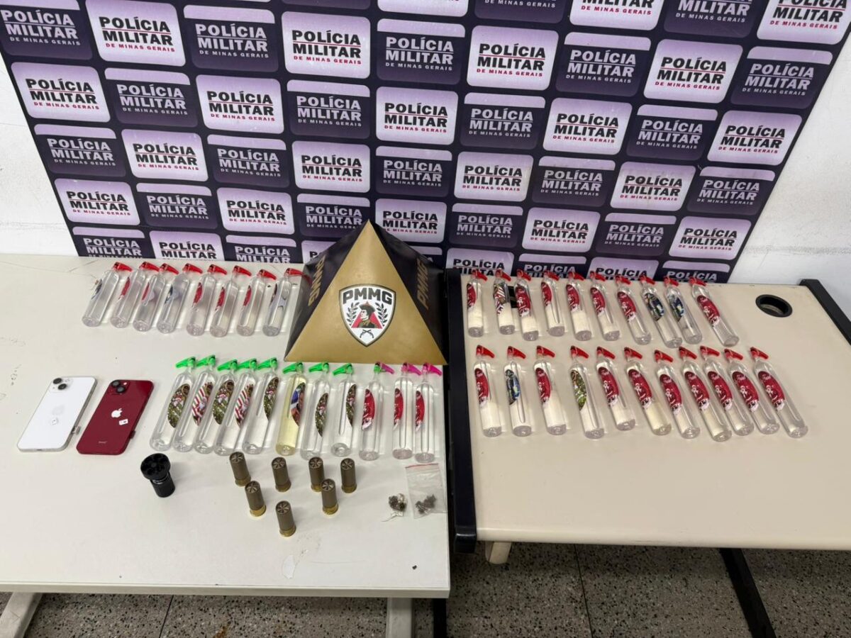 Dupla é presa com lança-perfume, munições calibre 12 e maconha no bairro Machado, em Itabira