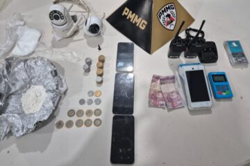 Polícia Militar a prende dois jovens por receptação e tráfico no bairro Clóvis Alvim II, em Itabira
