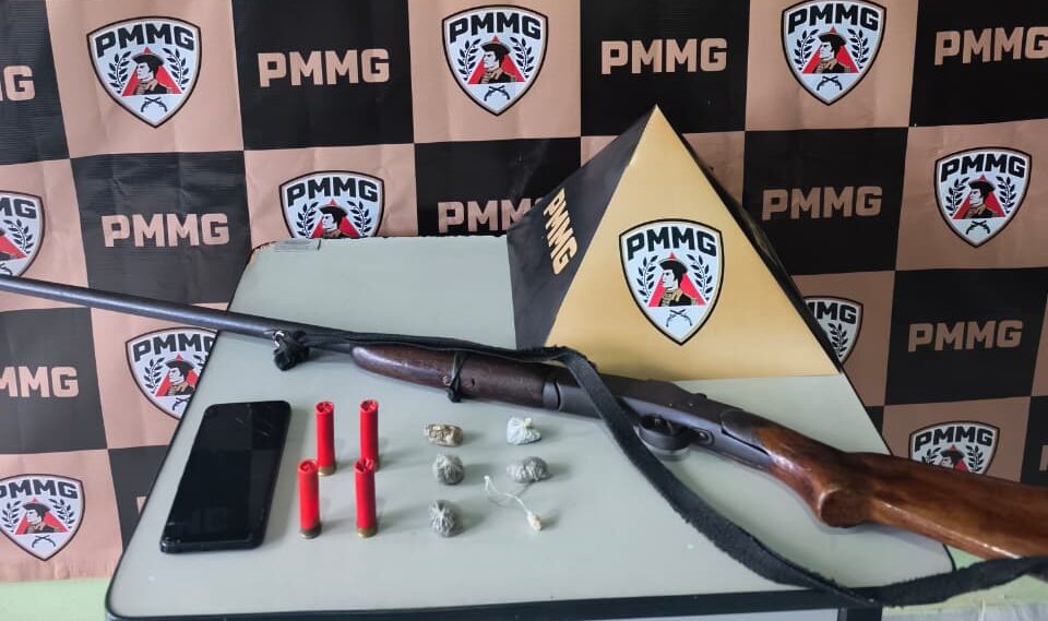 Polícia Militar prende dois homens por tráfico e posse ilegal de arma de fogo em Itambé do Mato Dentro