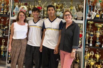 Itabiranos vão apresentar projeto na USP após desenvolverem app para facilitar aprendizado em matemática 