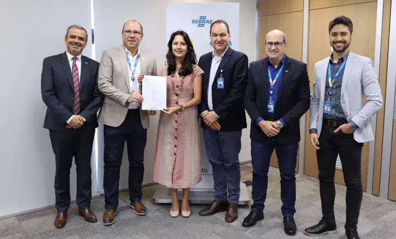 Governo de Minas e Sebrae firmam acordo para capacitar empreendedores em municípios atingidos pela tragédia de Mariana