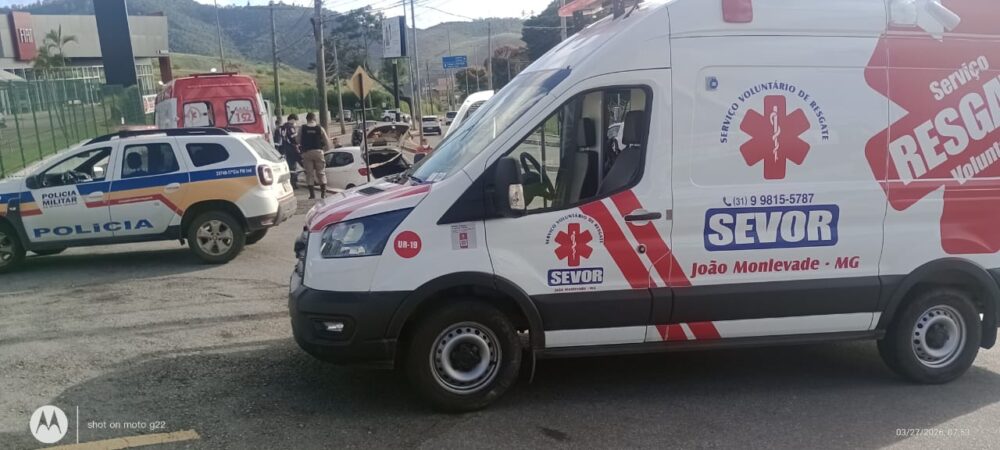 Homem é executado a tiros dentro de carro na avenida Alberto Lima, em João Monlevade