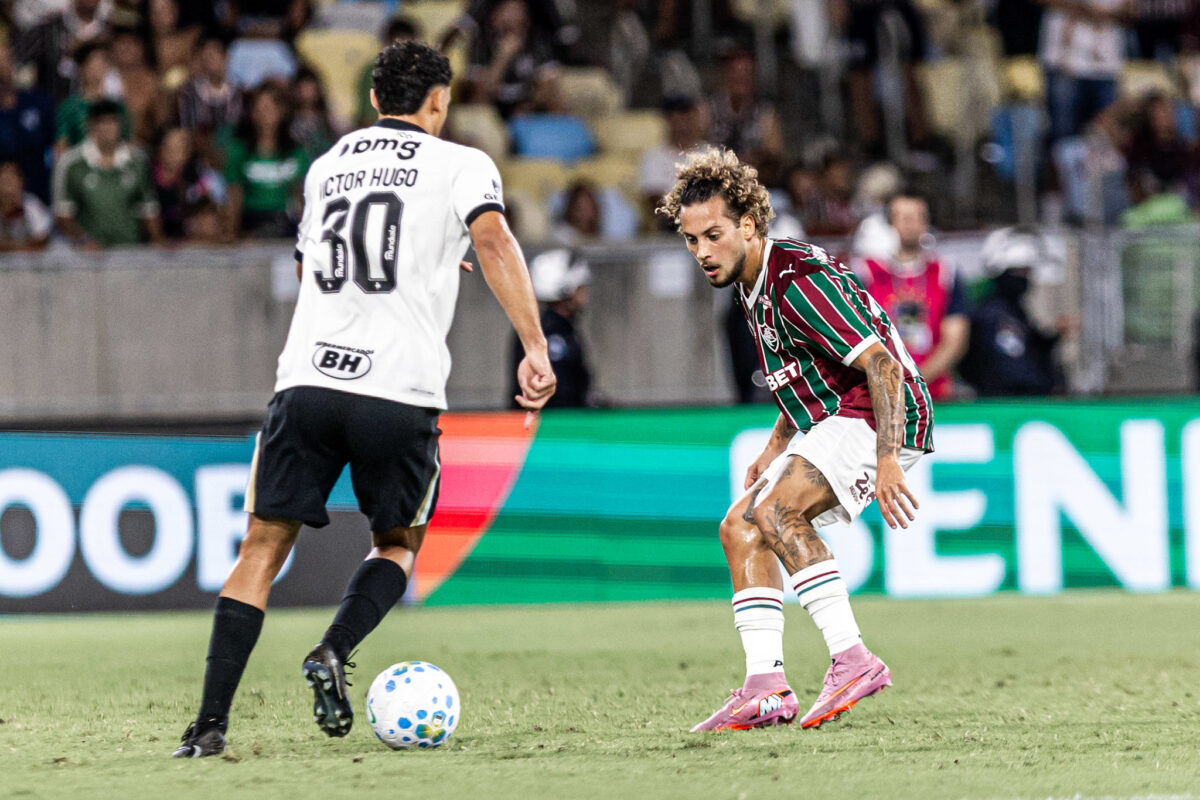 Fluminense bate Atlético-MG por 1 a 0 e entra na briga pela liderança