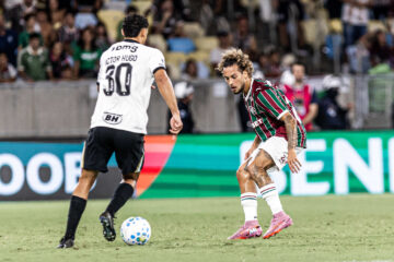 Fluminense bate Atlético-MG por 1 a 0 e entra na briga pela liderança