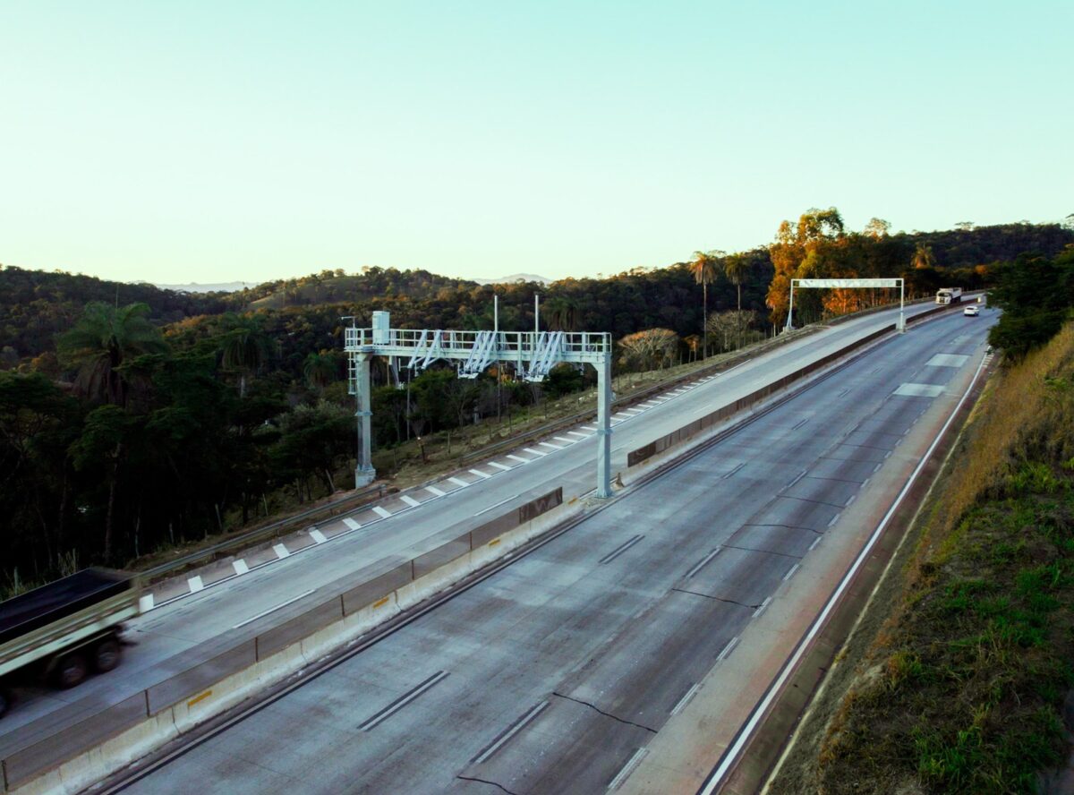 Pagamento de pedágio continua obrigatório em free-flow da BR-381, concessionária esclarece