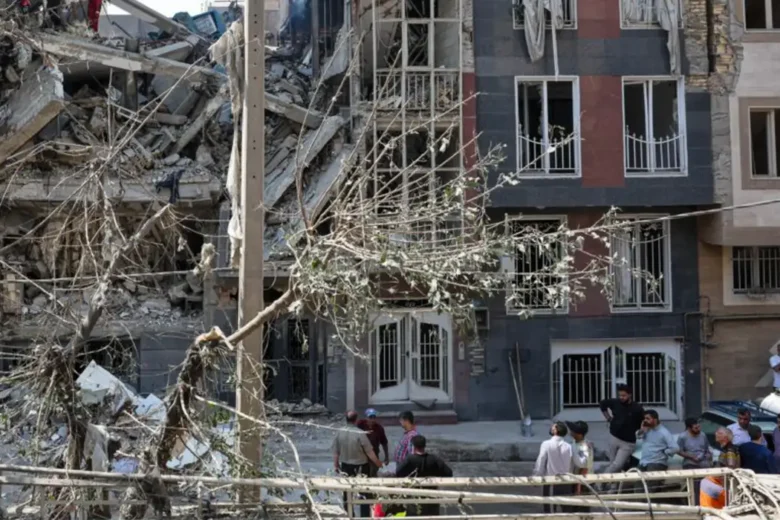 Irã confirma cessar-fogo com EUA e reabertura de Ormuz por duas semanas