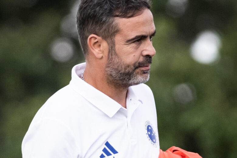 Cruzeiro busca segunda vitória na Libertadores contra Universidad Católica; Rádio Caraça transmite o jogo