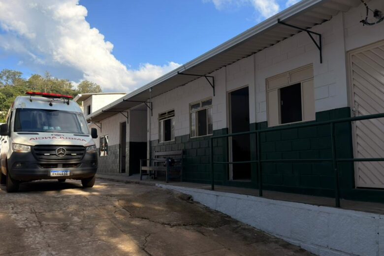 Barão de Cocais entrega nova sede do Samub e micro-ônibus para transporte de pacientes