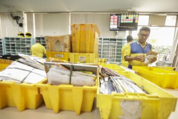 Prejuízo dos Correios mais que triplica e chega a R$ 8,5 bi em 2025