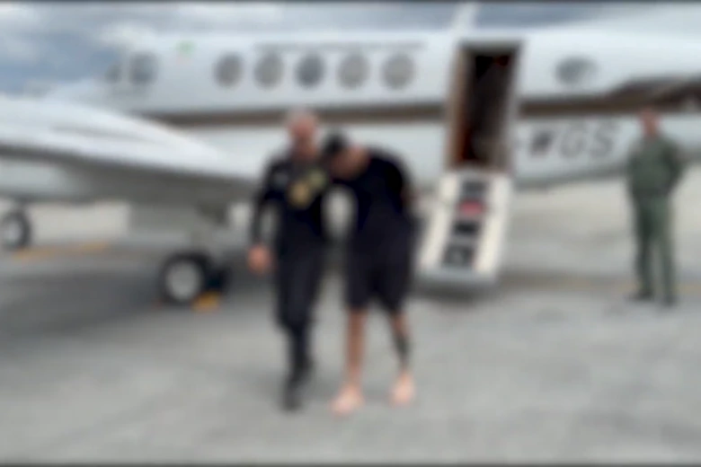 Traficante preso no Paraguai desembarca em BH para cumprir mais de 50 anos de pena em Minas